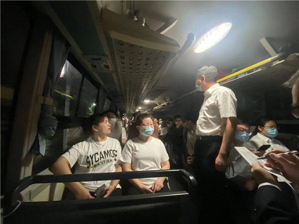 發(fā)車(chē).jpg